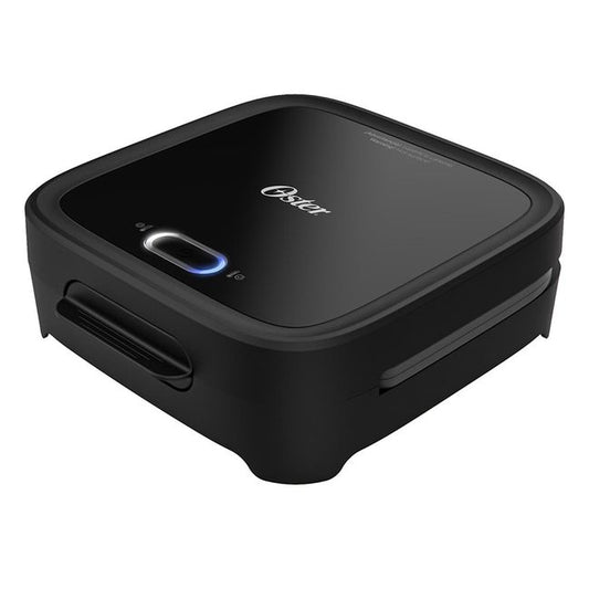 Sandwichera Oster Compacta con Platos Hondos: 750W para Sándwiches de Cierre (CKSTSM400-052)