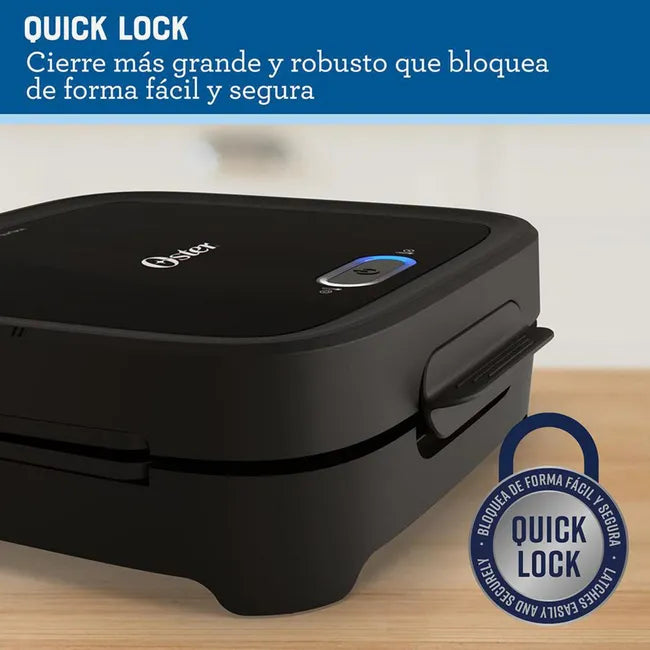 Sandwichera Oster Compacta con Platos Hondos: 750W para Sándwiches de Cierre (CKSTSM400-052)