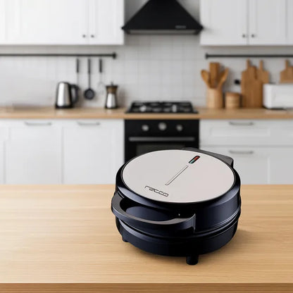Waflera Recco Negra: 1000W y Capacidad para 4 Waffles Perfectos (RCE-WAFFLE200N)